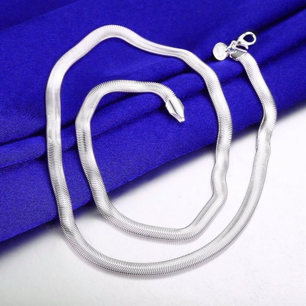 Emberlie Ella 925 Sterling Silver Plated Serpent Chain Necklace Gift Boxed
